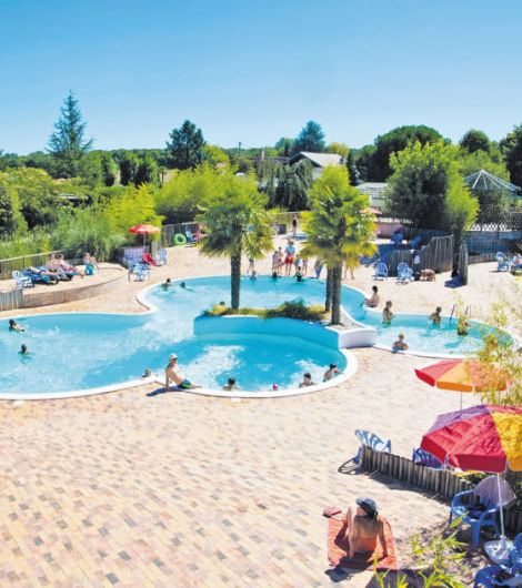 Pisicine bois bardelet