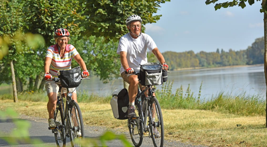 Famille en vélo